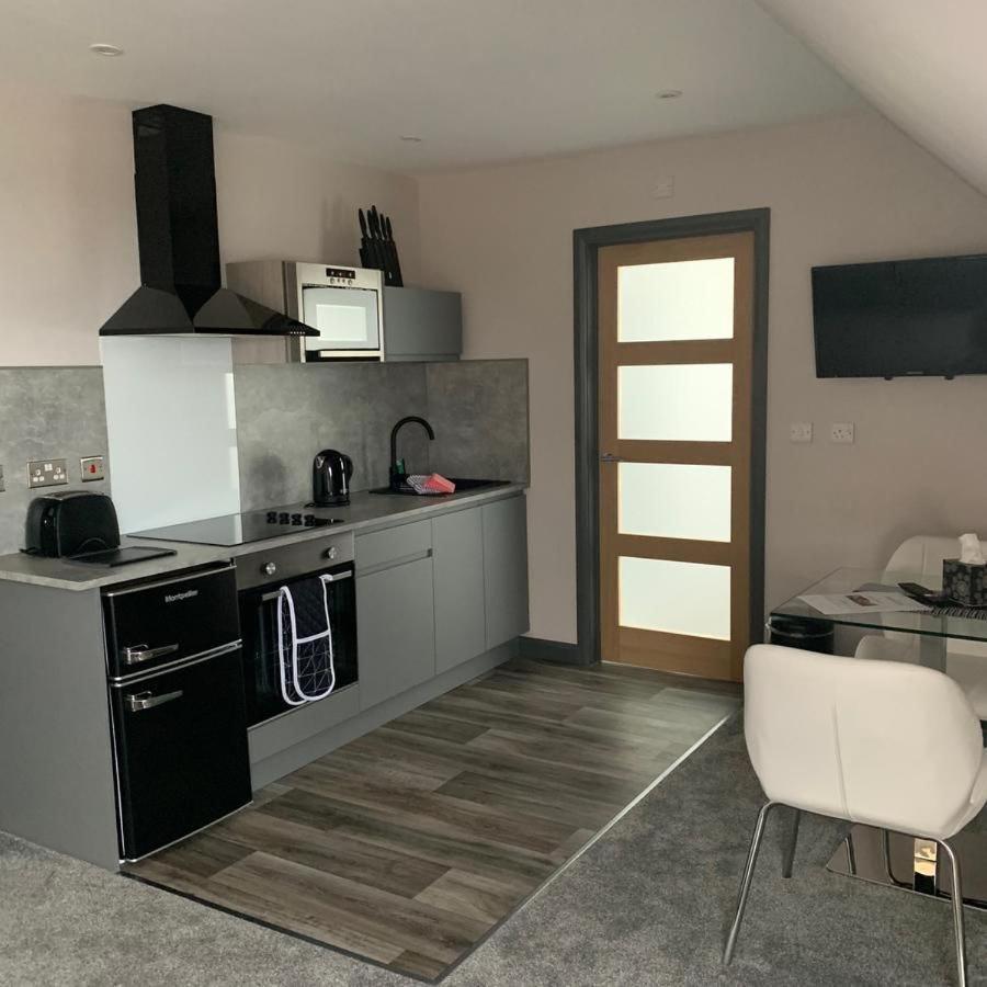 Sunset Studio Apartments Aberaeron Exteriör bild